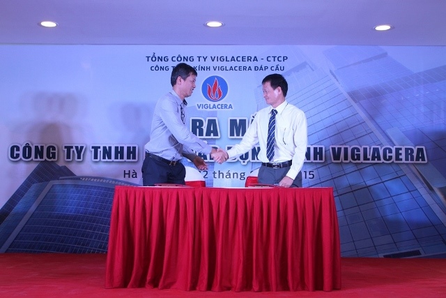 Viglacera đầu tư lắp dựng kính tiết kiệm năng lượng