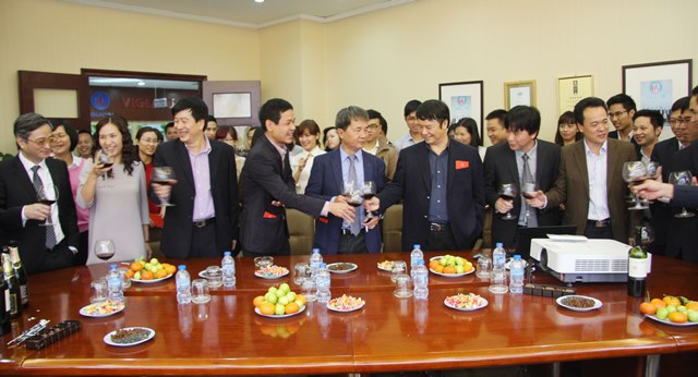 Ban Lãnh đạo TCT Viglacera thăm và chúc tết các đơn vị nhân dịp đầu Xuân Ất Mùi 2015