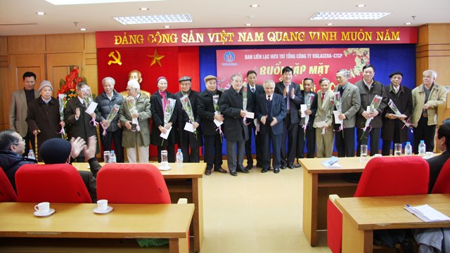 Gặp mặt cán bộ Hưu trí Viglacera mừng Xuân Ất mùi 2015: Ấm tình đồng nghiệp qua các thế hệ